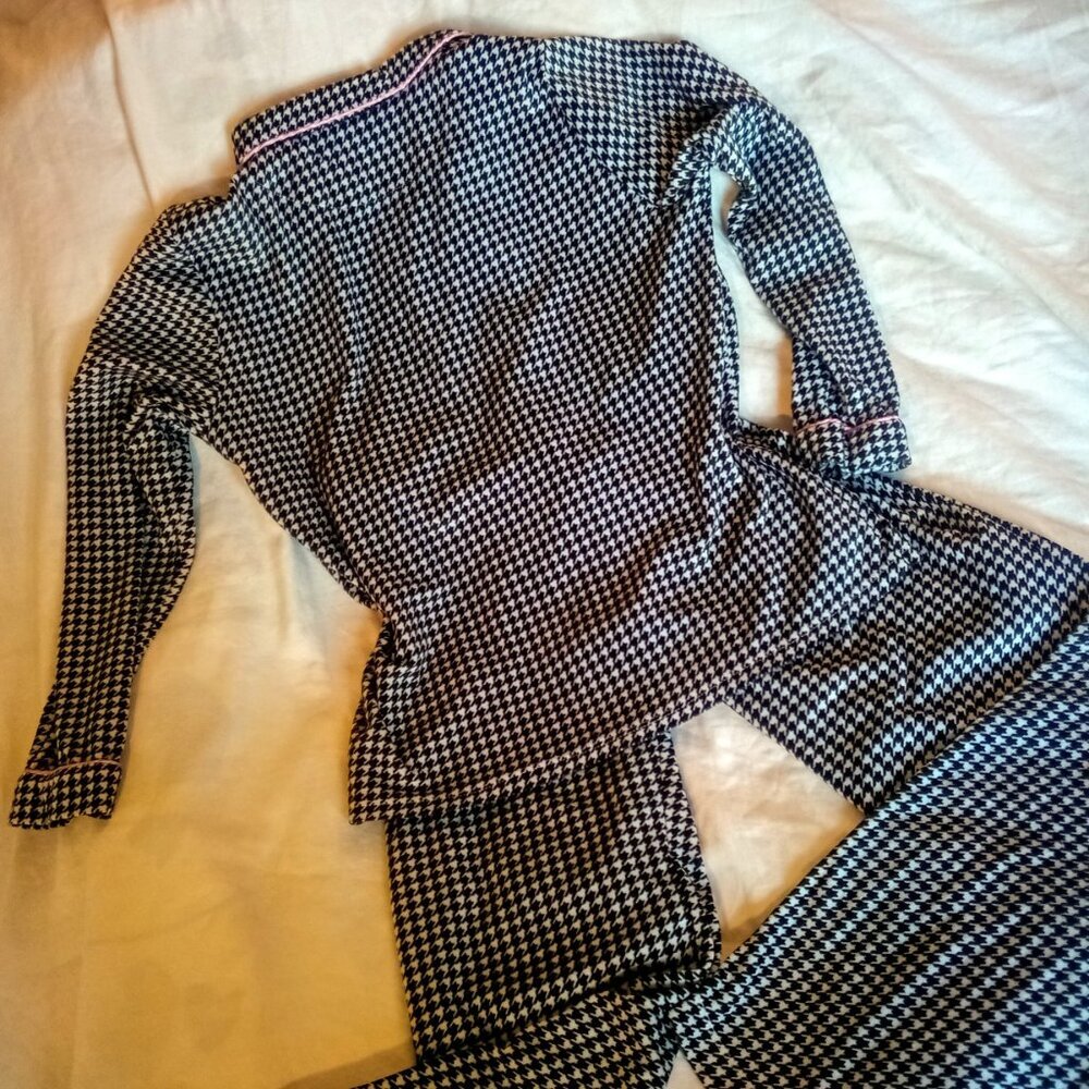 Hounds Tooth Lounge PJs, Medium, Soft Poly - Picture 2 of 4